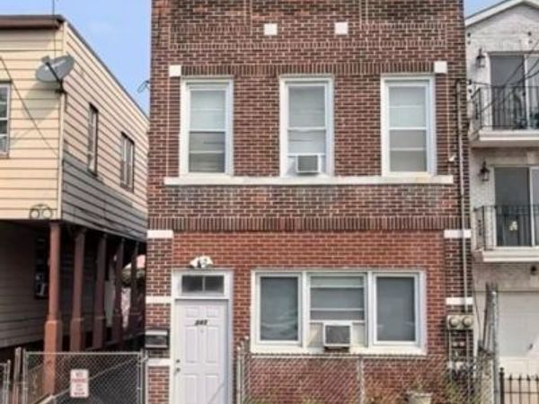 343 3rd Ave, Newark, NJ 07107