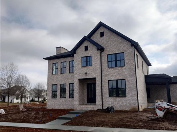 484 Park East Lane , Bowling Green, KY 42103