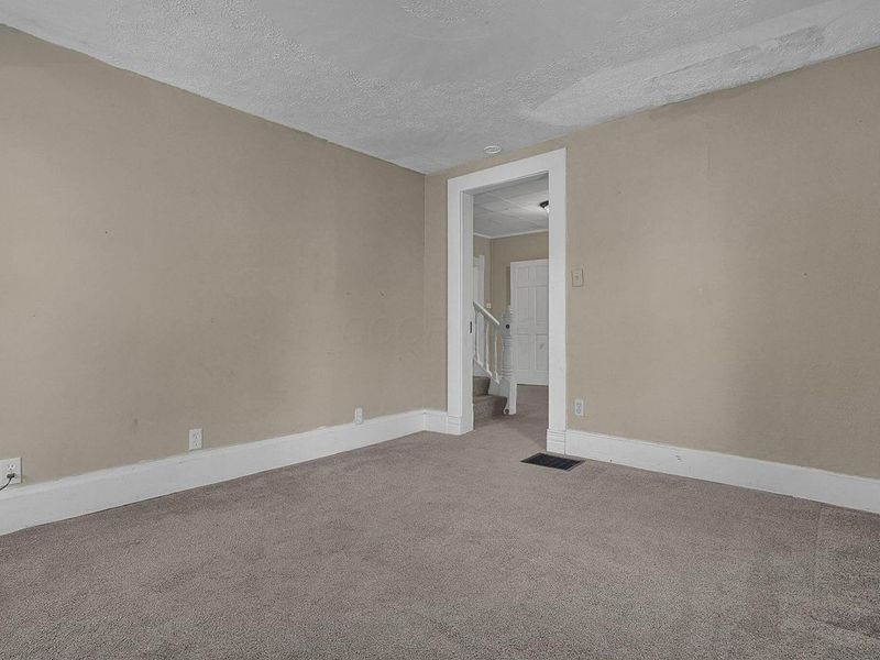 301 Locust Street, Mount Vernon, OH 43050 Photo 16