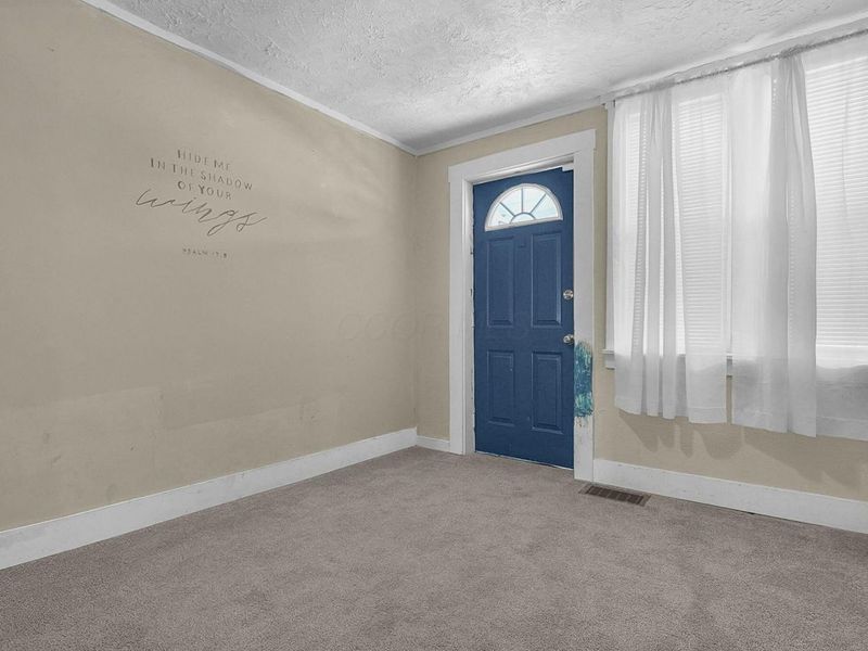 301 Locust Street, Mount Vernon, OH 43050 Photo 6