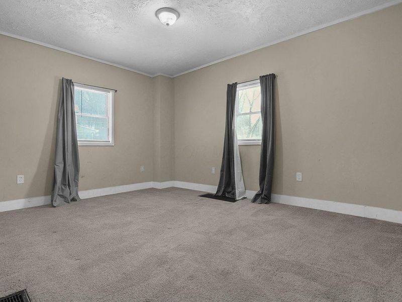 301 Locust Street, Mount Vernon, OH 43050 Photo 7