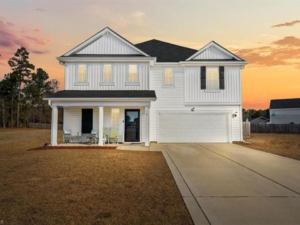 1705 Redbout Court, Hope Mills, NC 28348