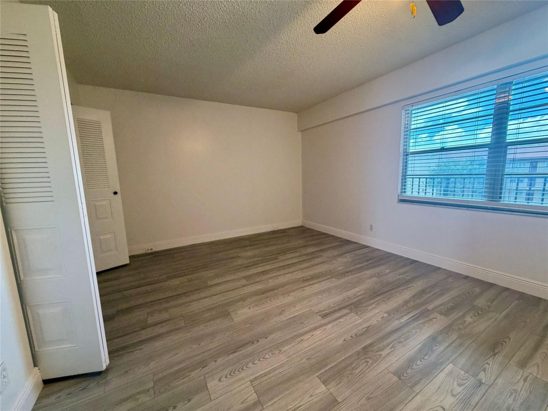 801 SW 133rd Terrace, Unit 410 K, Pembroke Pines, FL 33027 Photo