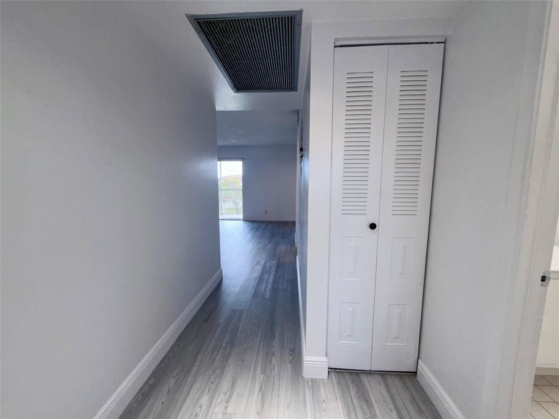 801 SW 133rd Terrace, Unit 410 K, Pembroke Pines, FL 33027 Photo