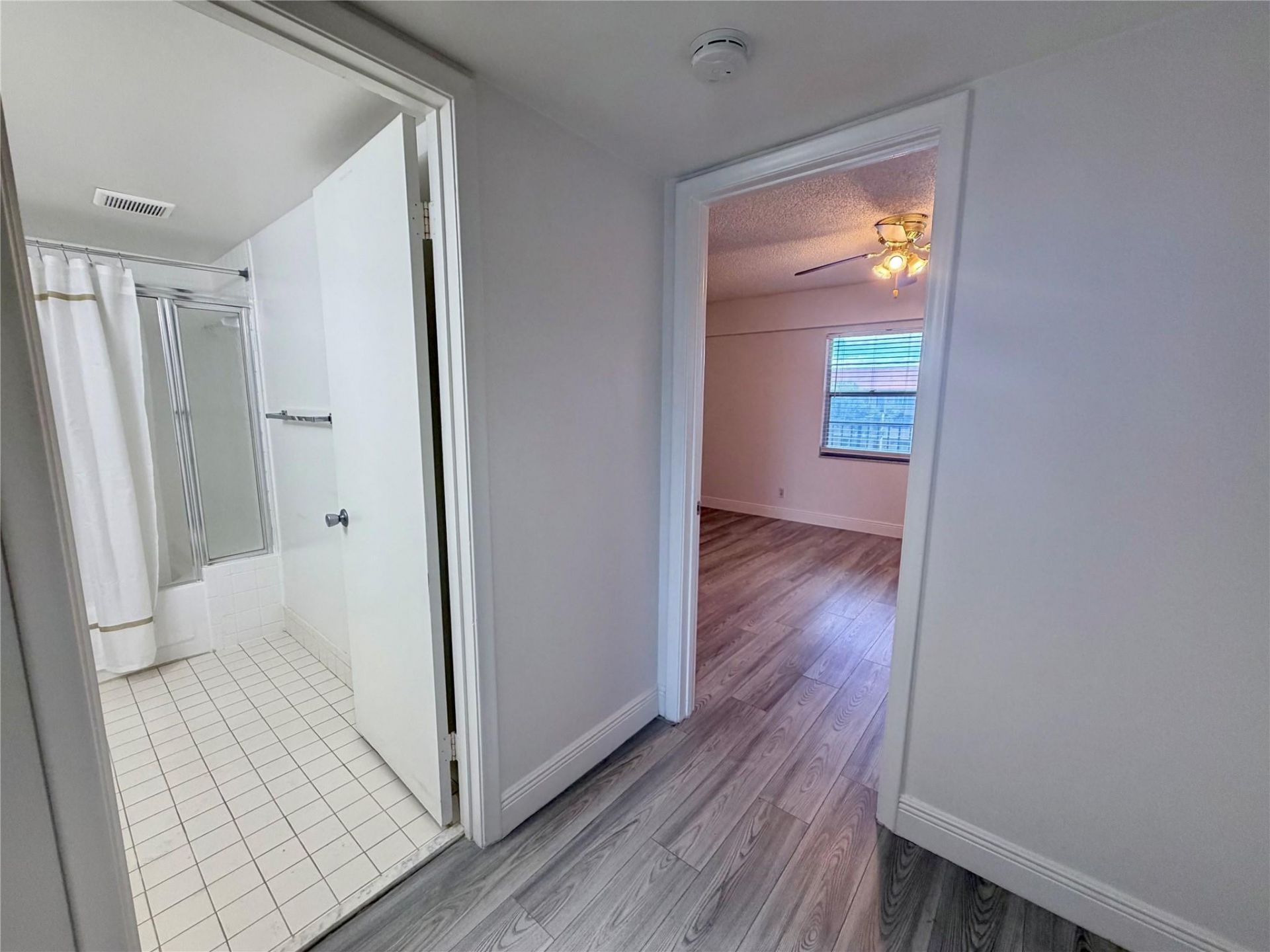 801 SW 133rd Terrace, Unit 410 K, Pembroke Pines, FL 33027 Photo