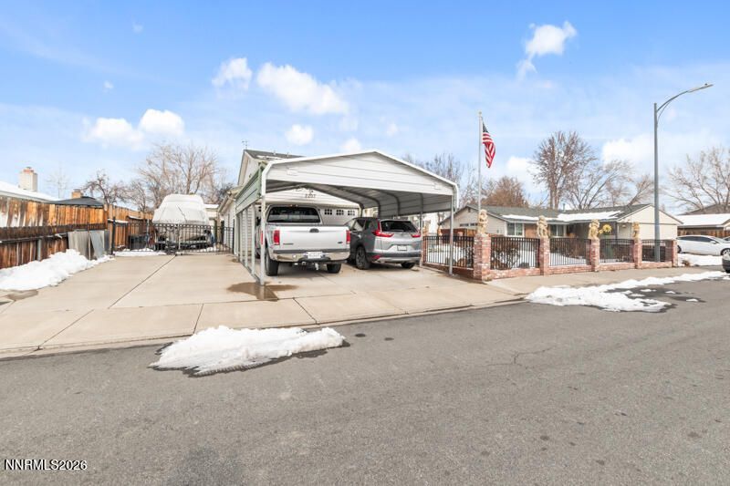 2207 Howard Drive, Sparks, NV 89434 Photo