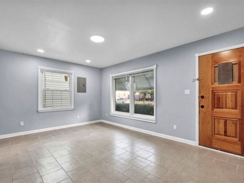 13514 Bennington Avenue, Cleveland, OH 44135 Photo 5