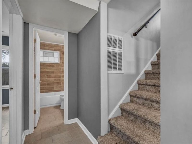 13514 Bennington Avenue, Cleveland, OH 44135 Photo 9