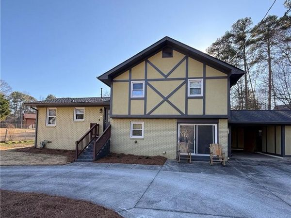 910 Timber Lake Drive, Cumming, GA 30041