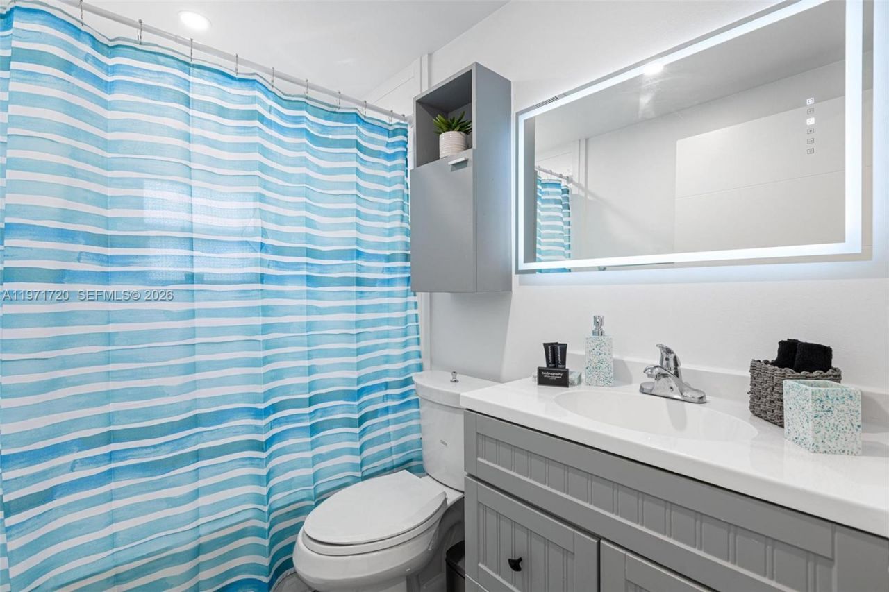 2770 NE 30th St, Lighthouse Point, FL 33064 Photo