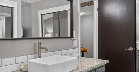 1211 Alder Tree Way, Sacramento, CA 95831 Photo