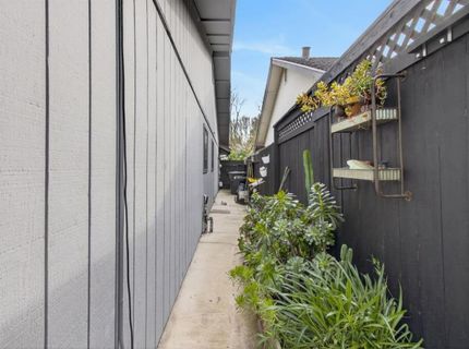 1211 Alder Tree Way, Sacramento, CA 95831 Photo