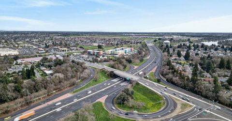 1211 Alder Tree Way, Sacramento, CA 95831 Photo