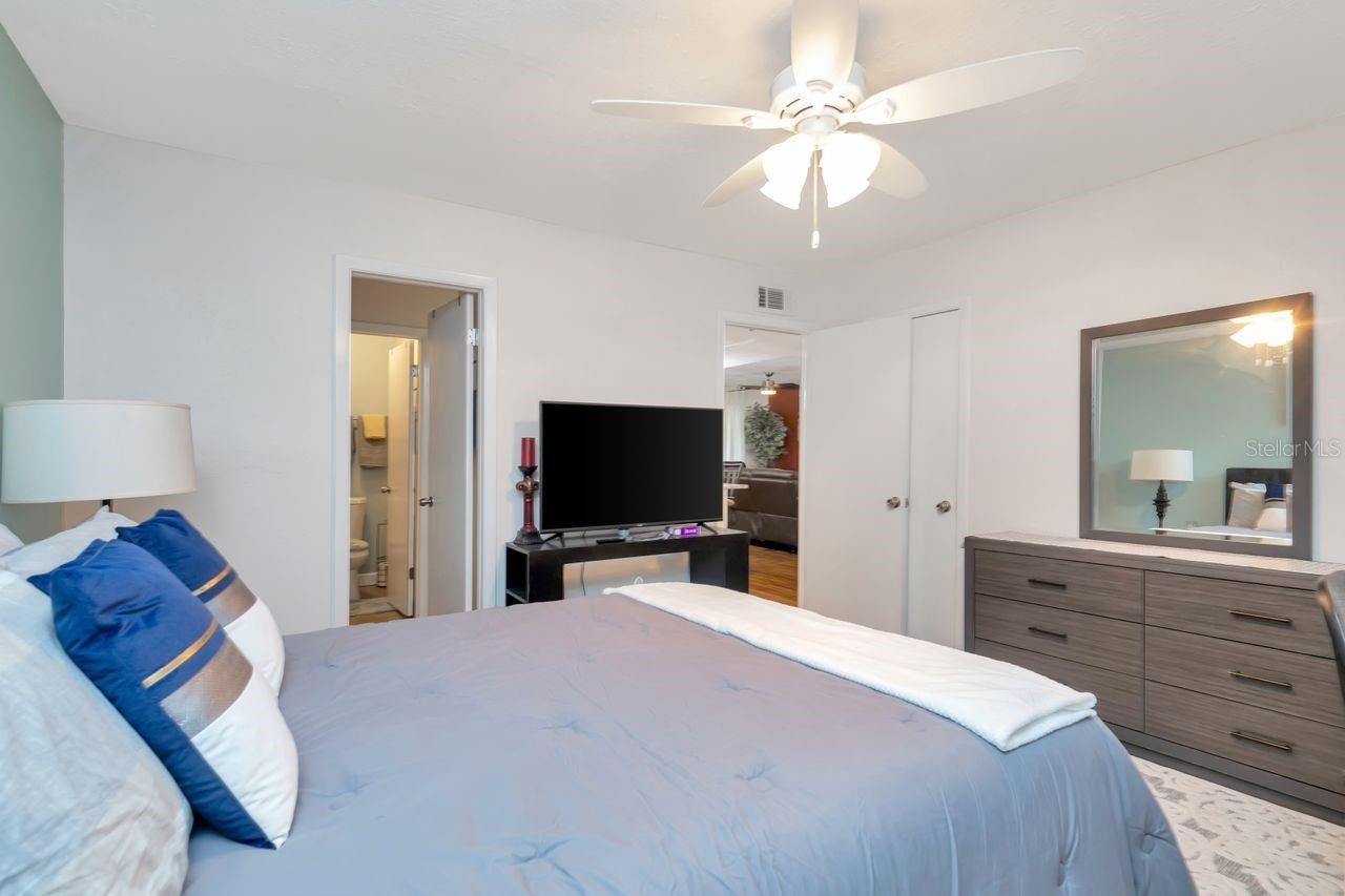 3765 41st Street S, Unit K, Saint Petersburg, FL 33711 Photo