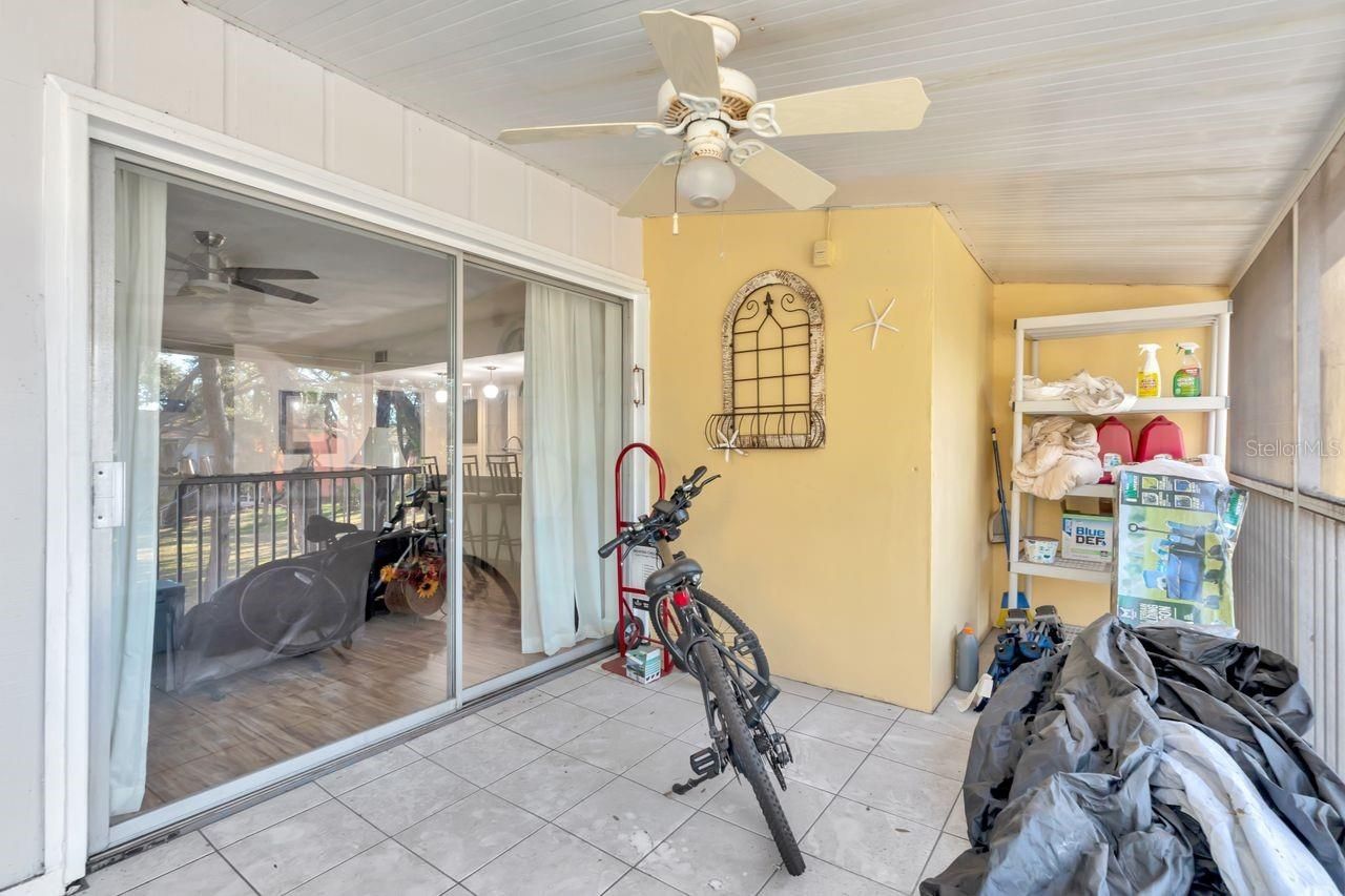 3765 41st Street S, Unit K, Saint Petersburg, FL 33711 Photo