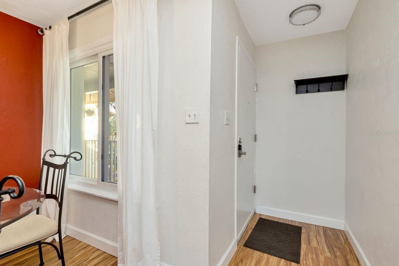 3765 41st Street S, Unit K, Saint Petersburg, FL 33711 Photo