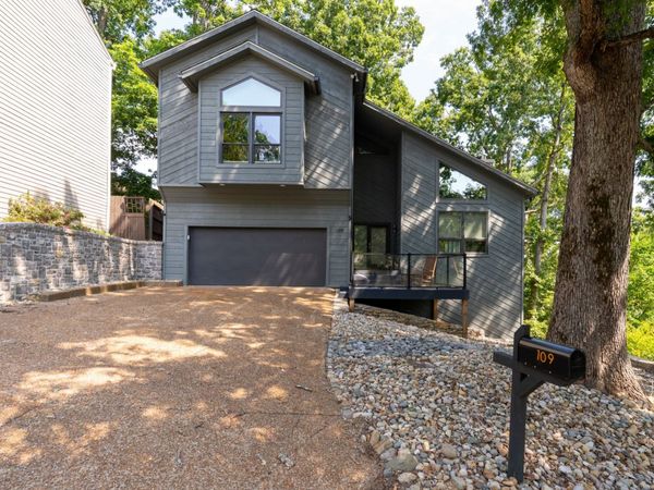 109 Harpeth Trace Ct, Nashville, TN 37221