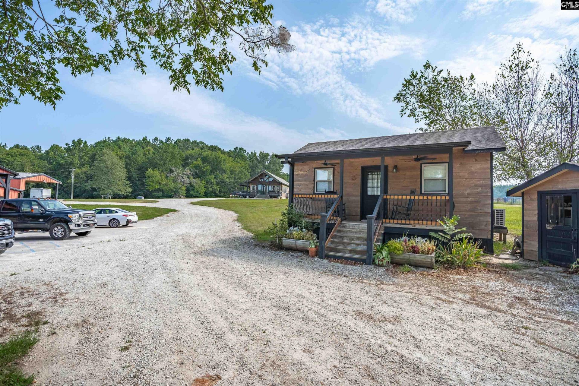 637 Belfast Road Photo 47