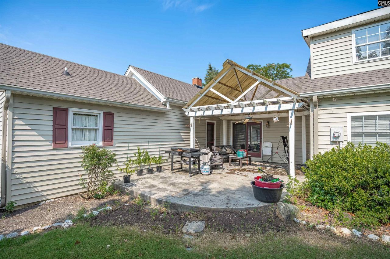 637 Belfast Road  Photo 54