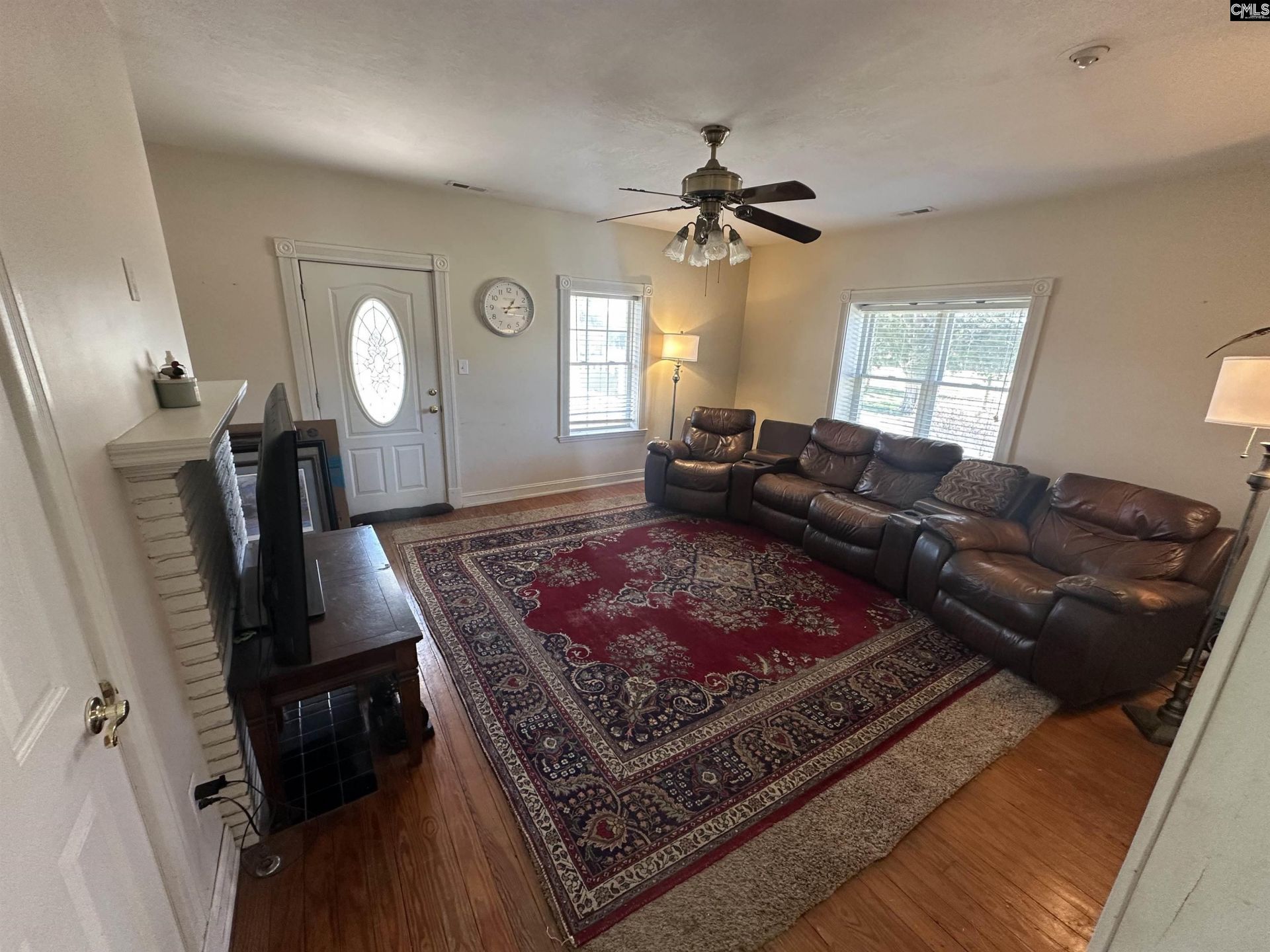 637 Belfast Road Photo 57