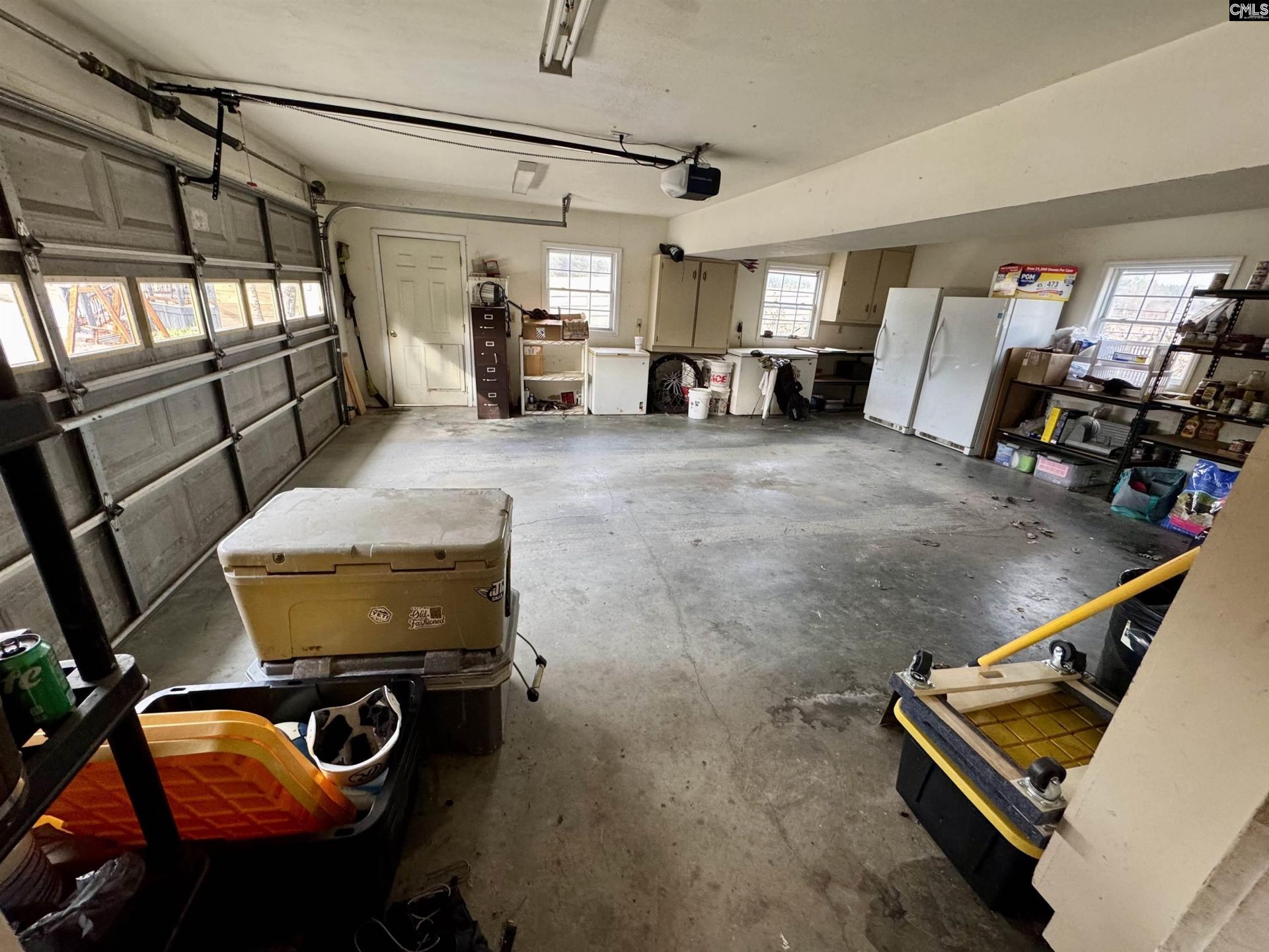 637 Belfast Road Photo 69