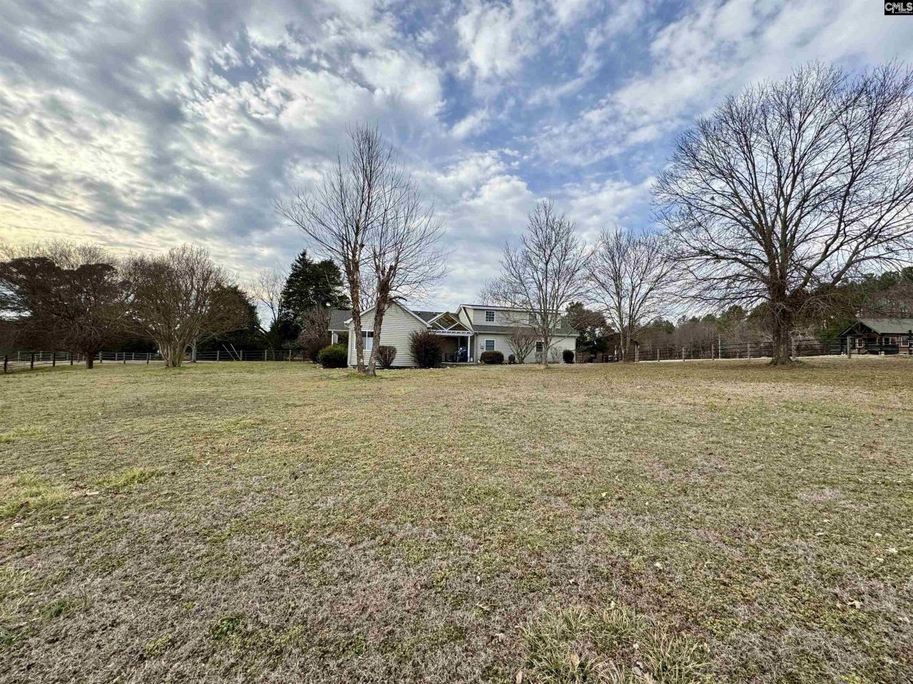 637 Belfast Road  Photo 74