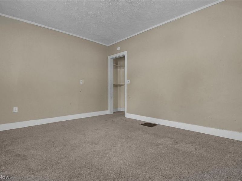 301 Locust Street, Mount Vernon, OH 43050 Photo 10