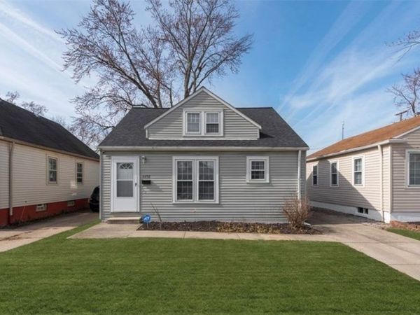 4492 W 170th Street, Cleveland, OH 44135