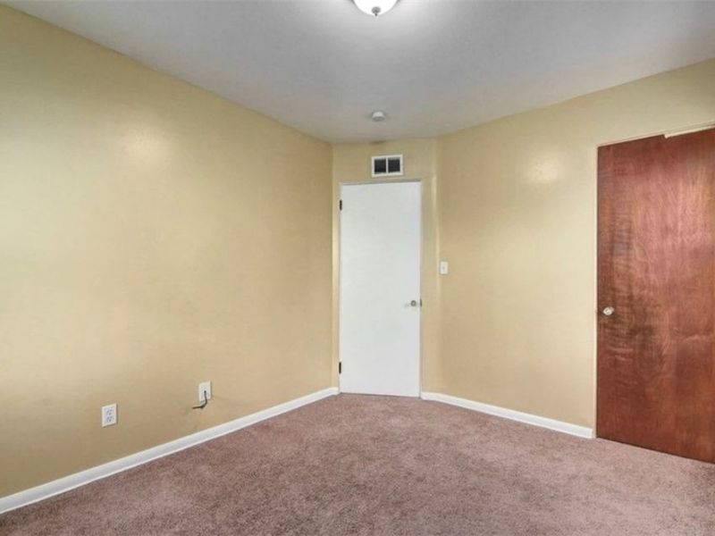 4492 W 170th Street, Cleveland, OH 44135 Photo 13