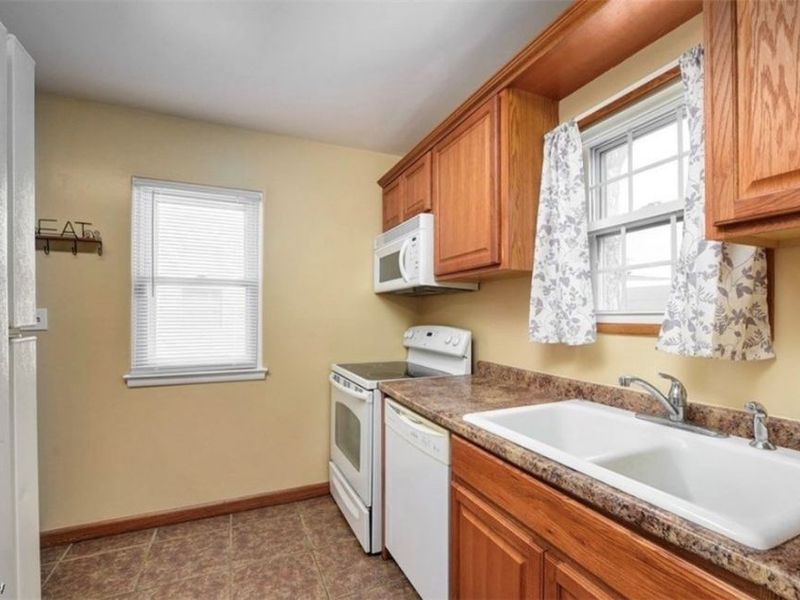 4492 W 170th Street, Cleveland, OH 44135 Photo 16