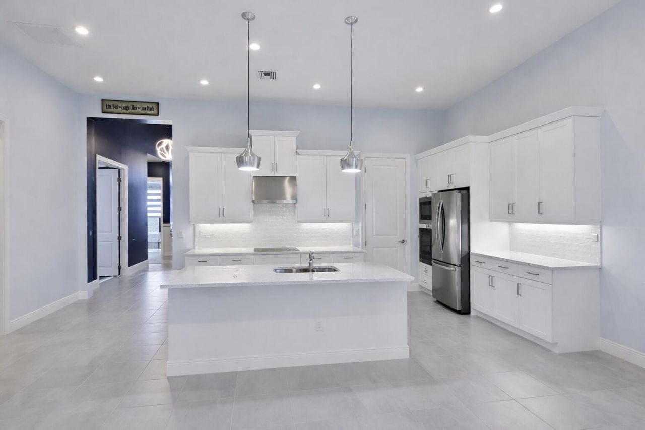 13145 SW Shinnecock Drive, Port Saint Lucie, FL 34987 Photo