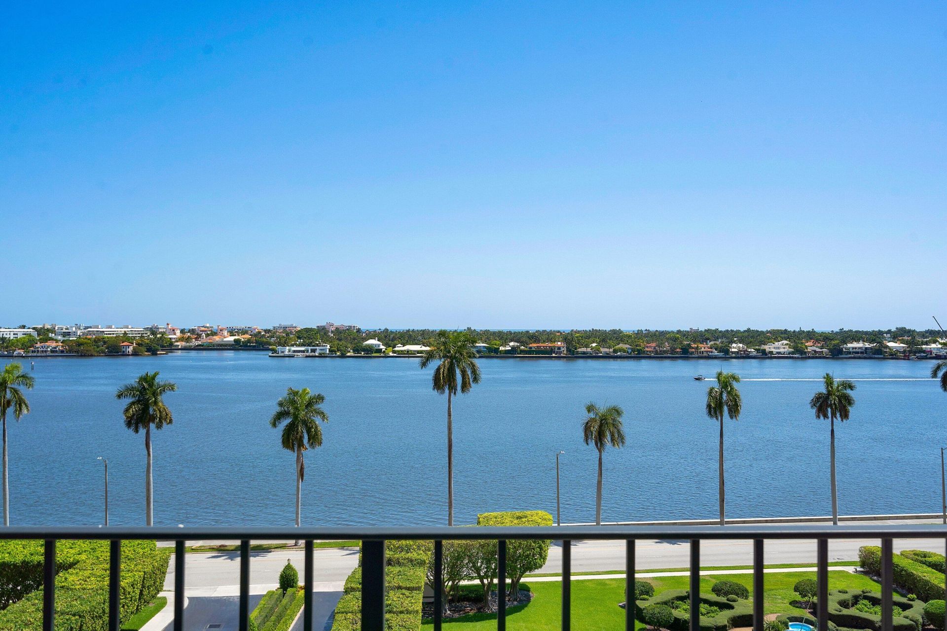 1701 S Flagler Drive, Unit 904, West Palm Beach, FL 33401 Photo