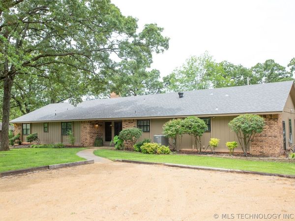 802 W Sand Point, Mead, OK 73449