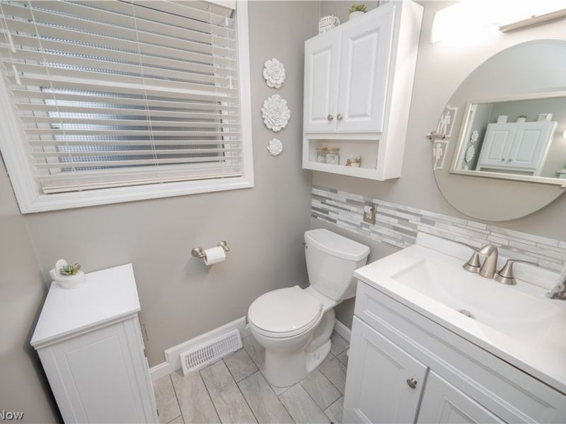 1503 Gypsy Lane, Niles, OH 44446 Photo 16