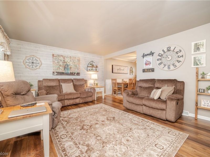 1503 Gypsy Lane, Niles, OH 44446 Photo 3