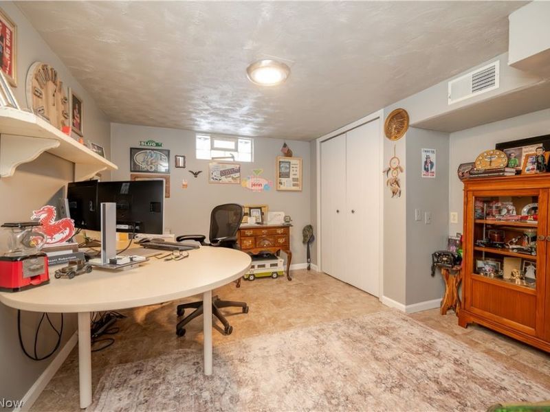 1503 Gypsy Lane, Niles, OH 44446 Photo 31