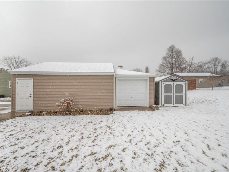 1503 Gypsy Lane, Niles, OH 44446 Photo 41