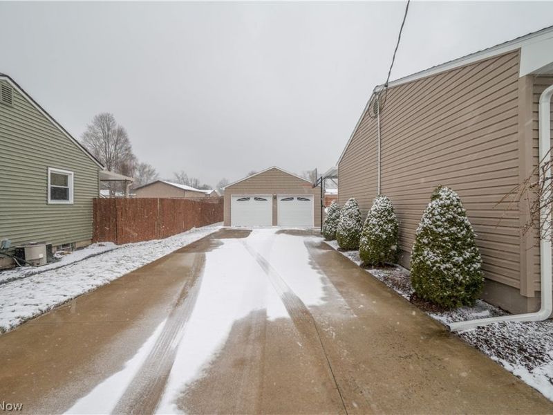 1503 Gypsy Lane, Niles, OH 44446 Photo 43