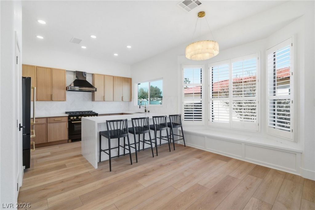 4736 Monument Valley Road, Las Vegas, NV 89129 Main Photo