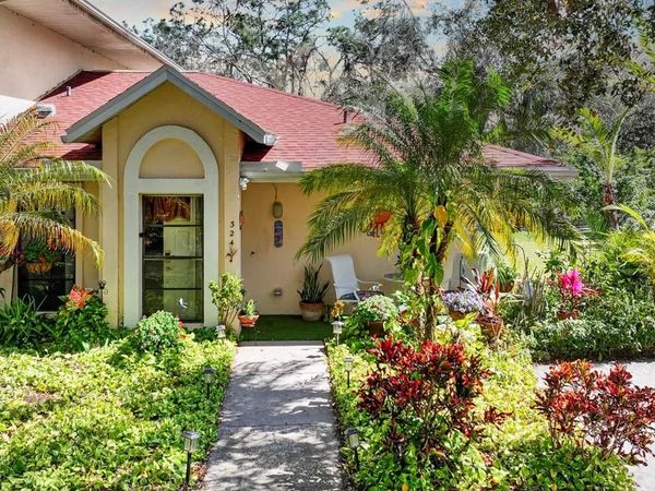 324 KNOTTWOOD COURT , SUN CITY CENTER, FL 33573