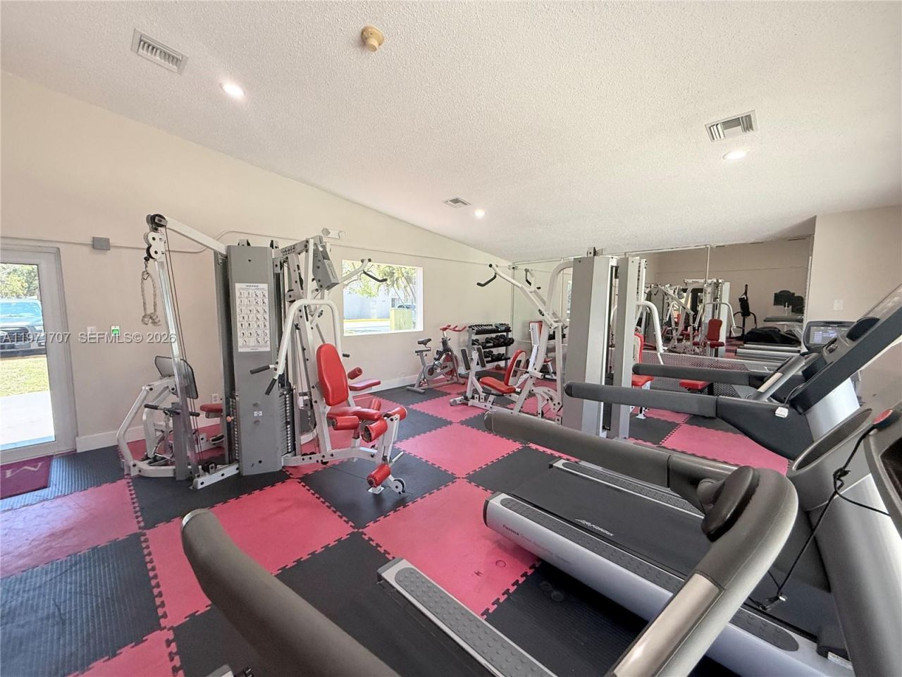 6155 NW 186th St, Unit 308, Hialeah, FL 33015 Photo