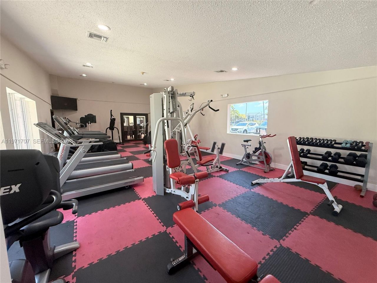 6155 NW 186th St, Unit 308, Hialeah, FL 33015 Photo