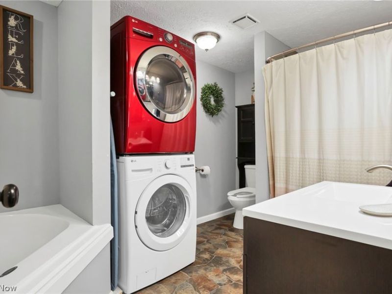 66821 BARRETT HILL, Cambridge, OH 43725 Photo 12