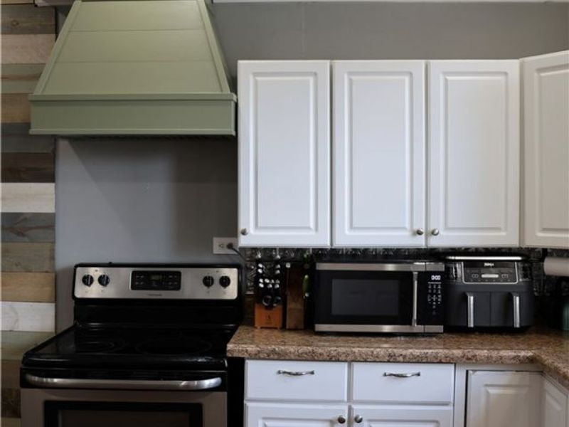 216 S Clay Street, Millersburg, OH 44654 Photo 24