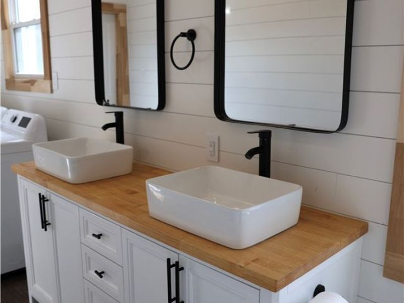 216 S Clay Street, Millersburg, OH 44654 Photo 32