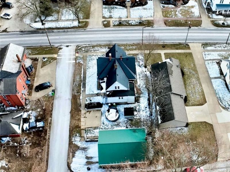 216 S Clay Street, Millersburg, OH 44654 Photo 6