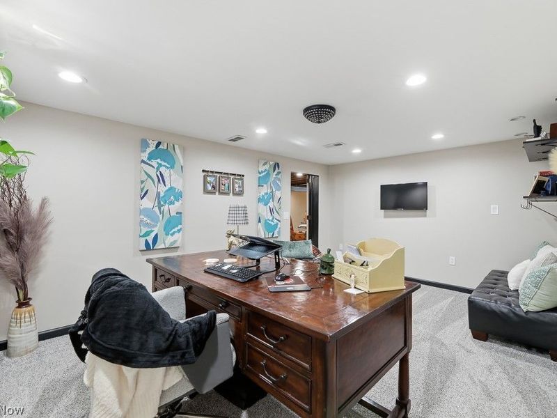 2625 Belleflower Drive, Alliance, OH 44601 Photo 40