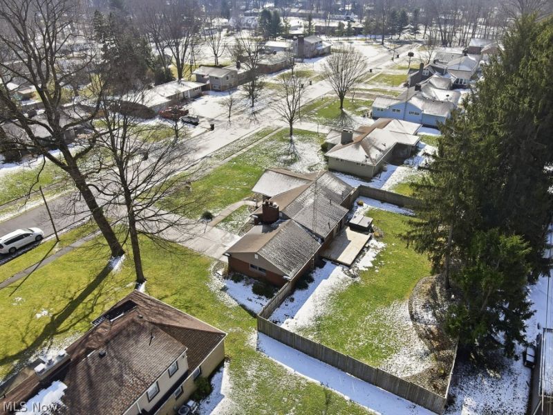 2625 Belleflower Drive, Alliance, OH 44601 Photo 46