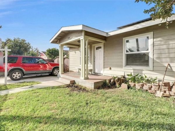 210 S Raitt, Santa Ana, CA 92703