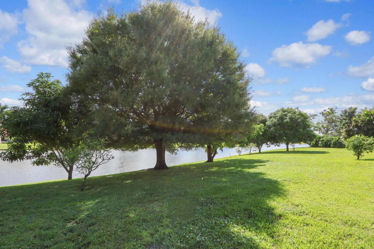 3146 N Miro Drive N, Palm Beach Gardens, FL 33410 Photo